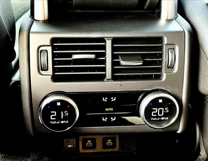 Land Rover Discovery 34
