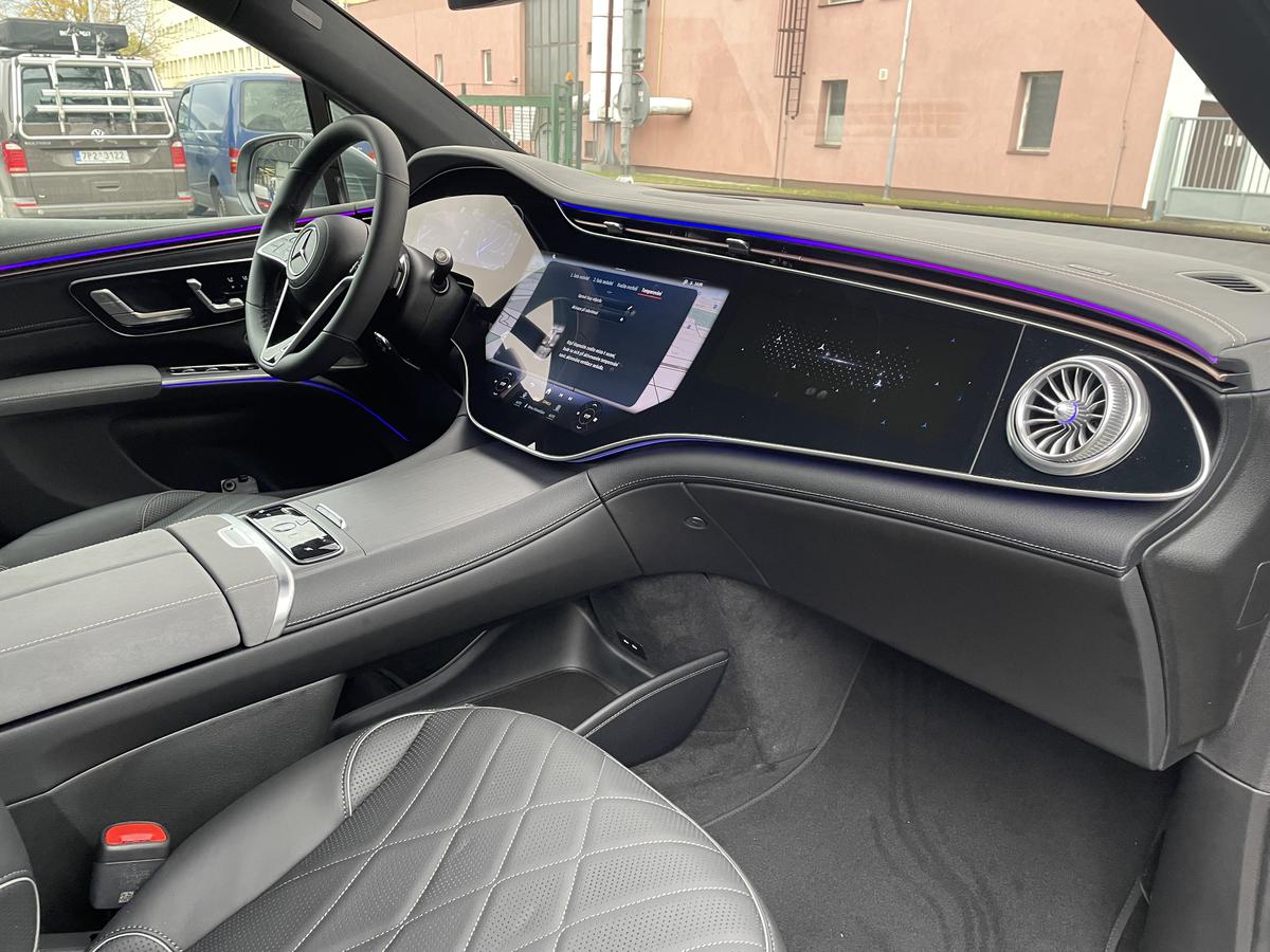 Mercedes-Benz EQS