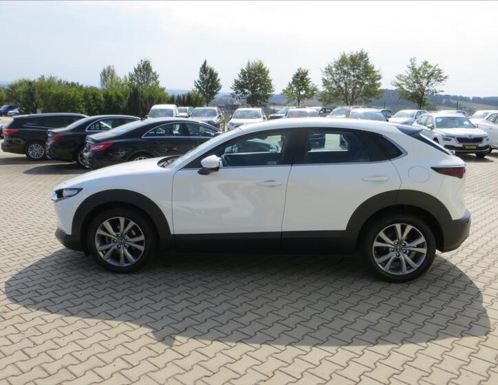 Mazda CX-30 4