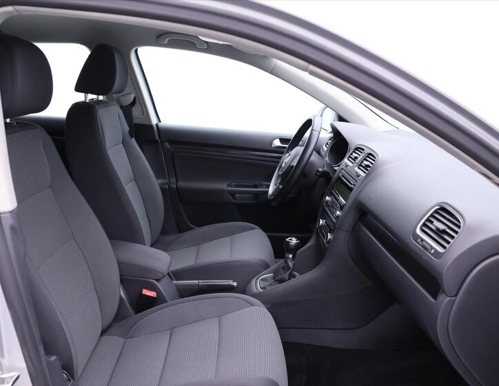 Volkswagen Golf 14