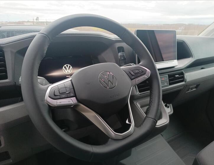 Volkswagen Crafter 10