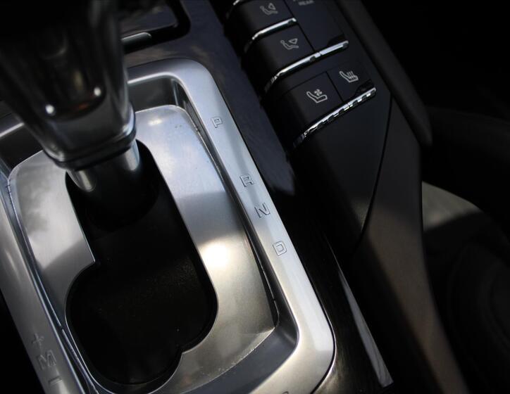 Porsche Cayenne 21