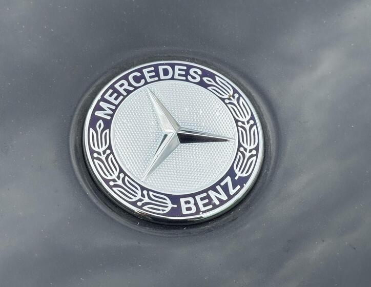 Mercedes-Benz GL 33