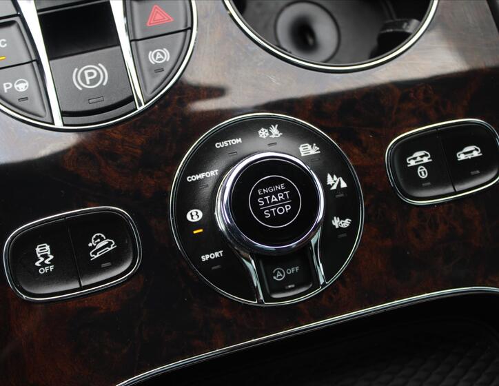 Bentley Bentayga 27