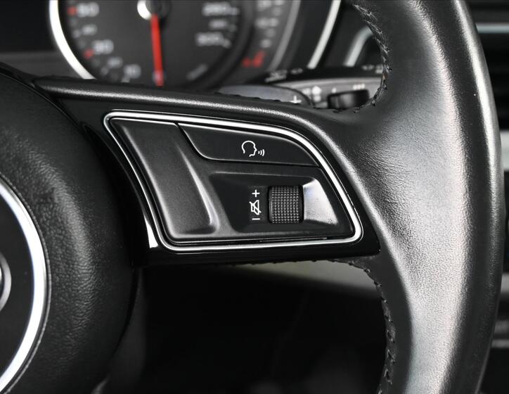 Audi A4 18