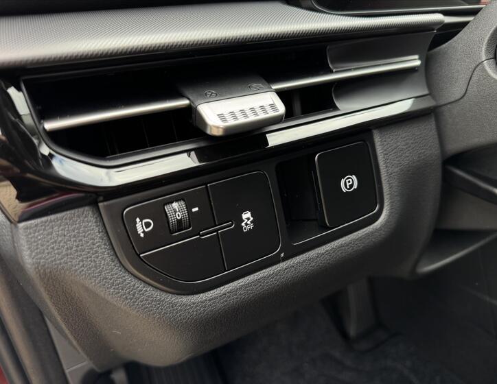 KIA Sportage 12