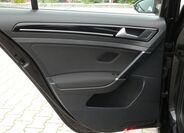 Volkswagen Golf 29