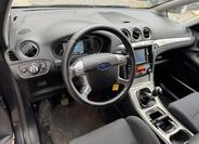 Ford S-MAX 26