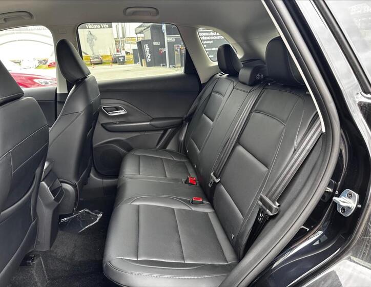 MG ZS 10