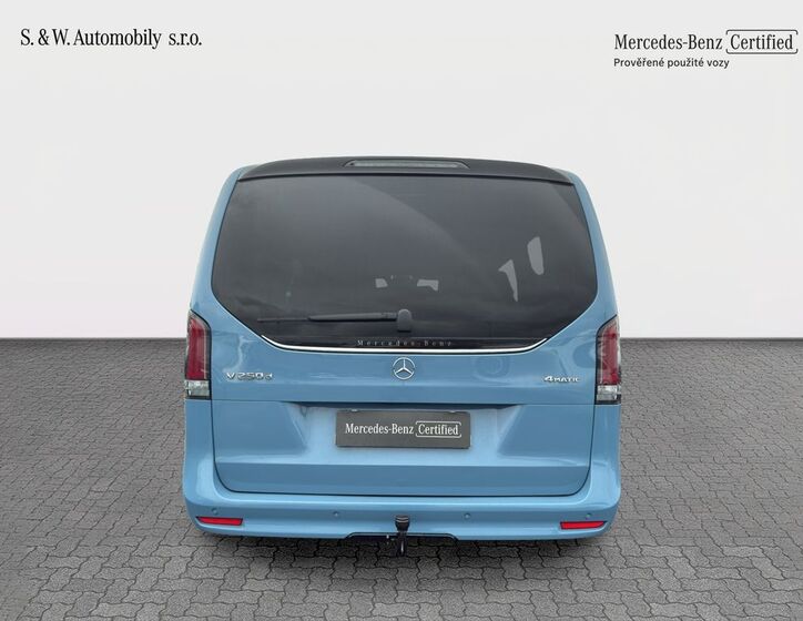 Mercedes-Benz Třídy V 9