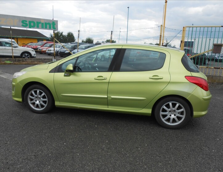Peugeot 308 11