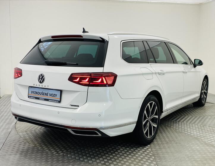 Volkswagen Passat 2