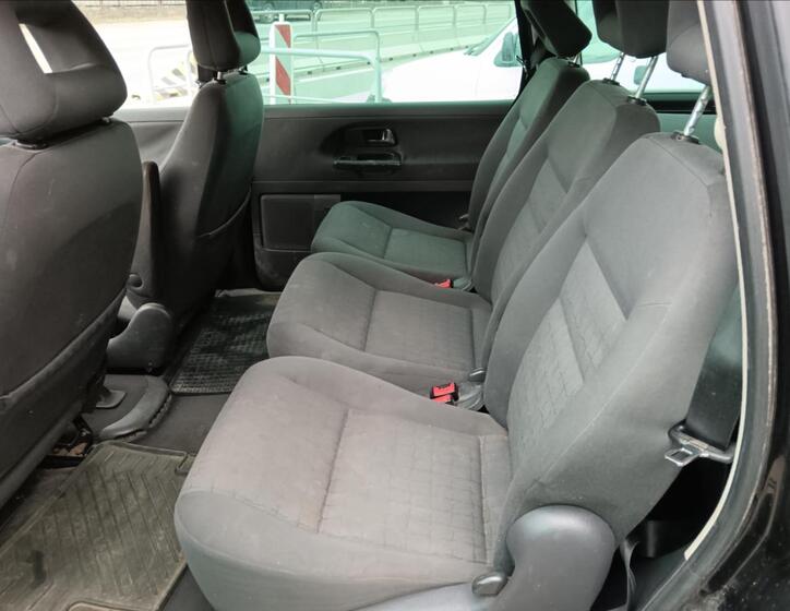 Seat Alhambra 15