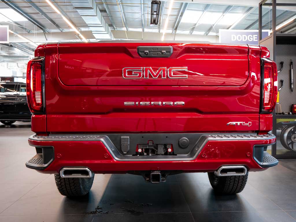 GMC Sierra