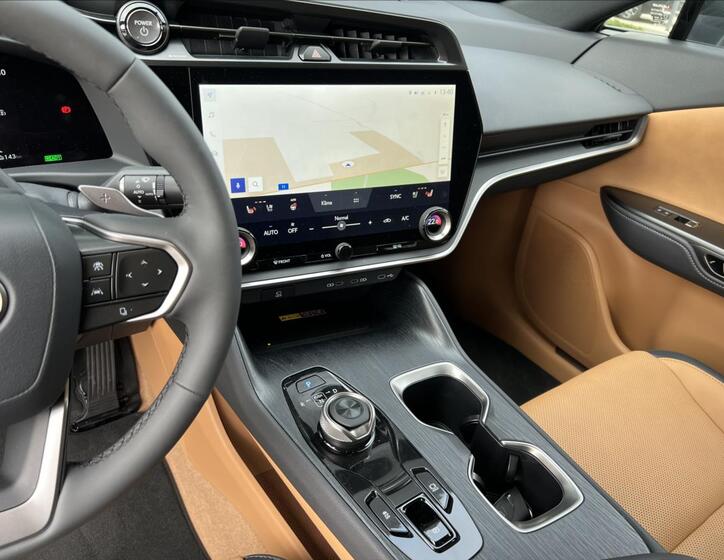 Lexus RZ 450e 9
