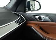 BMW X7 16