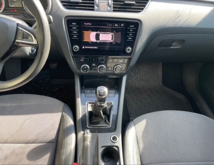 Škoda Octavia 10