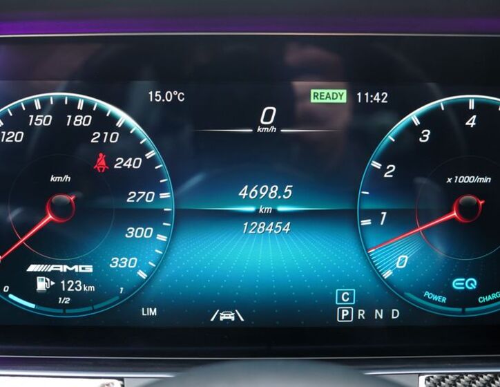 Mercedes-Benz AMG GT 34