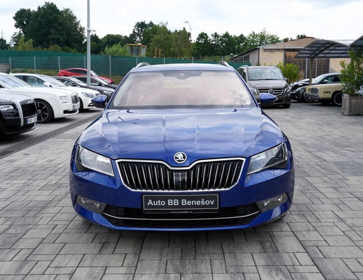 Škoda Superb 1