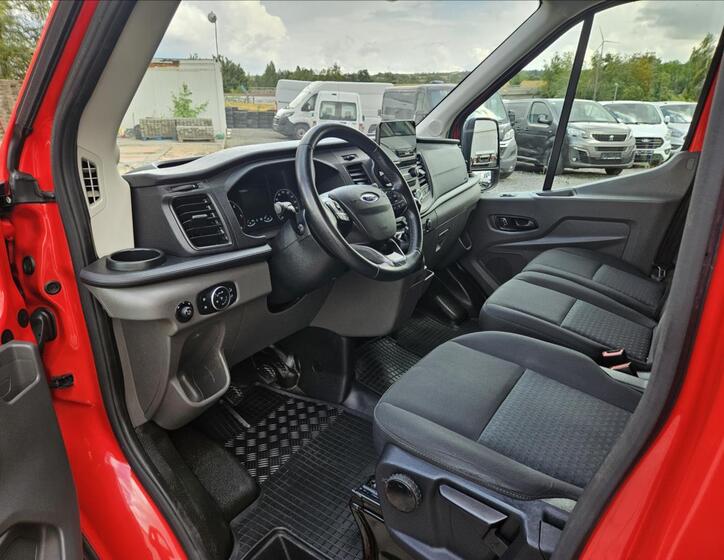 Ford Transit 11