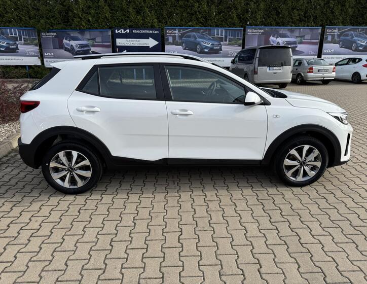 KIA Stonic 8