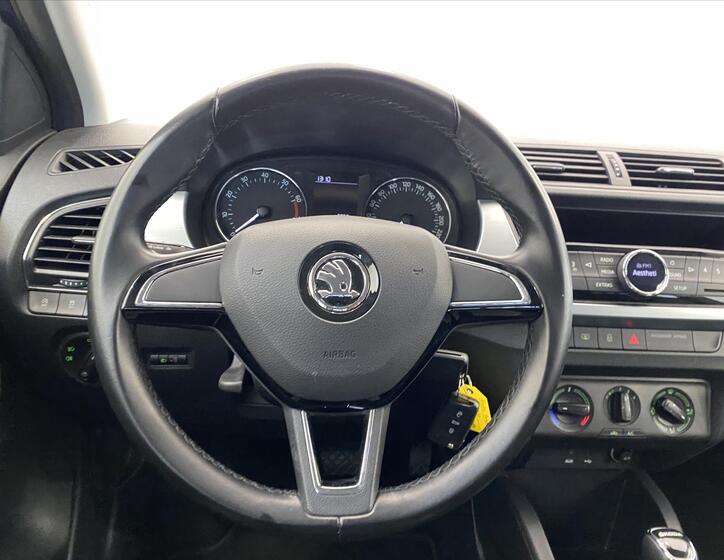 Škoda Fabia 10