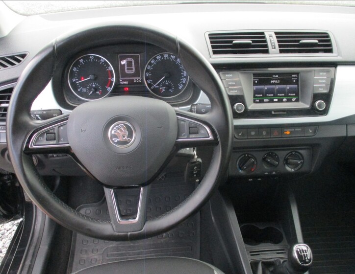 Škoda Fabia 14
