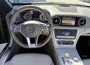 Mercedes-Benz SL 16