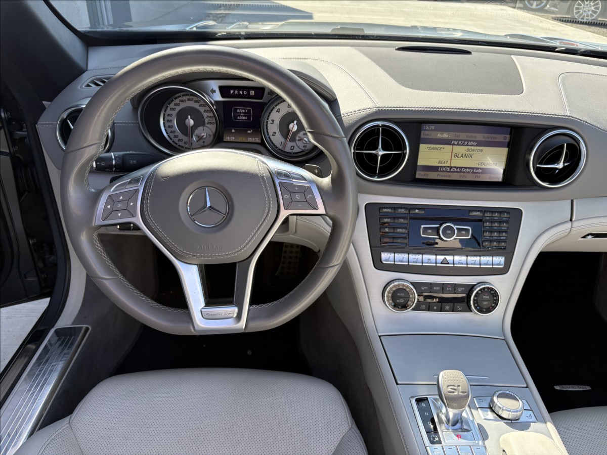 Mercedes-Benz SL