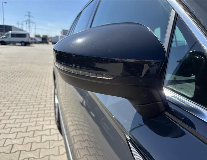 Volkswagen Tiguan 11