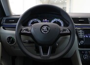 Škoda Superb 9