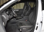 Volvo XC40 8