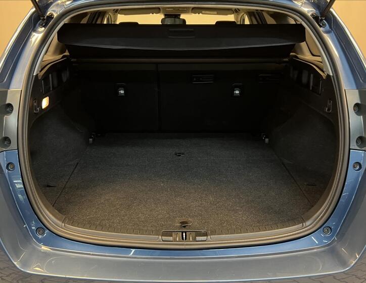 Toyota Auris 11