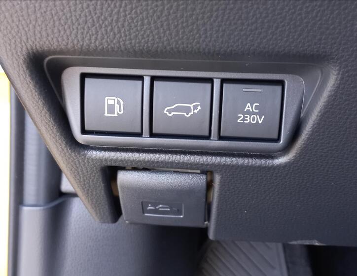 Toyota Prius 23