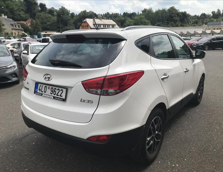 Hyundai ix35 6