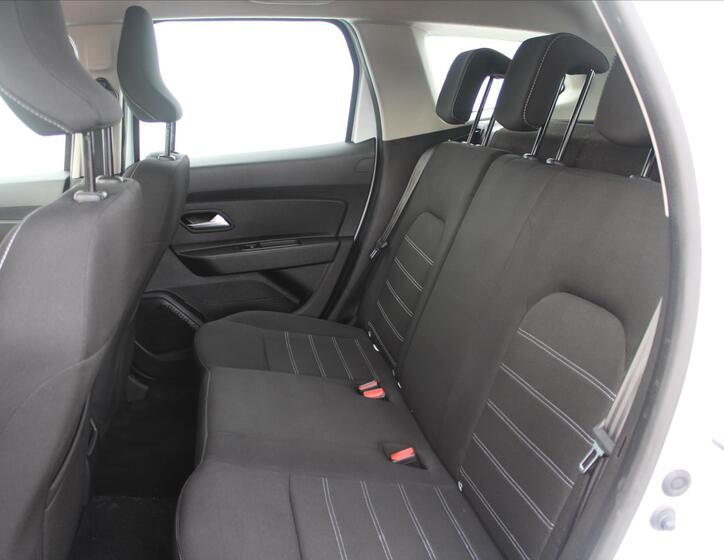Dacia Duster 11
