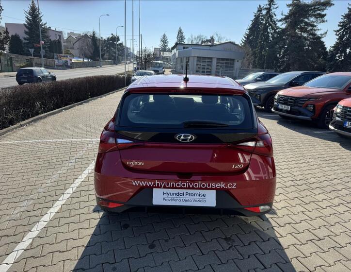 Hyundai i20 4