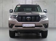 Toyota Land Cruiser 2