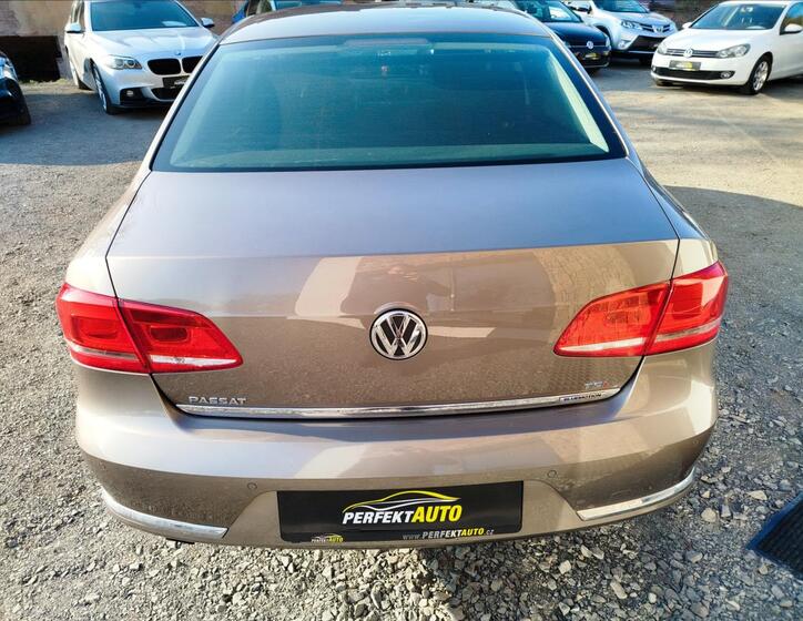 Volkswagen Passat 4