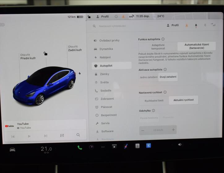 Tesla Model 3 22
