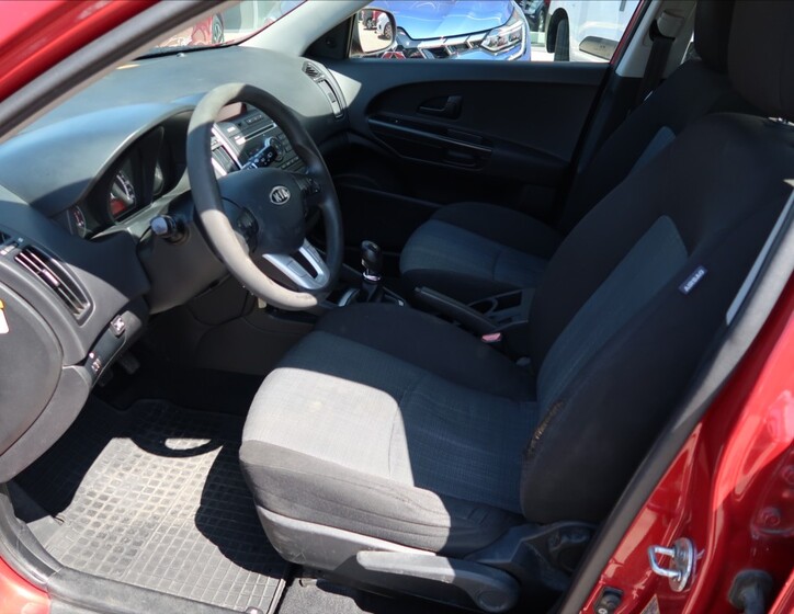 KIA Ceed 8