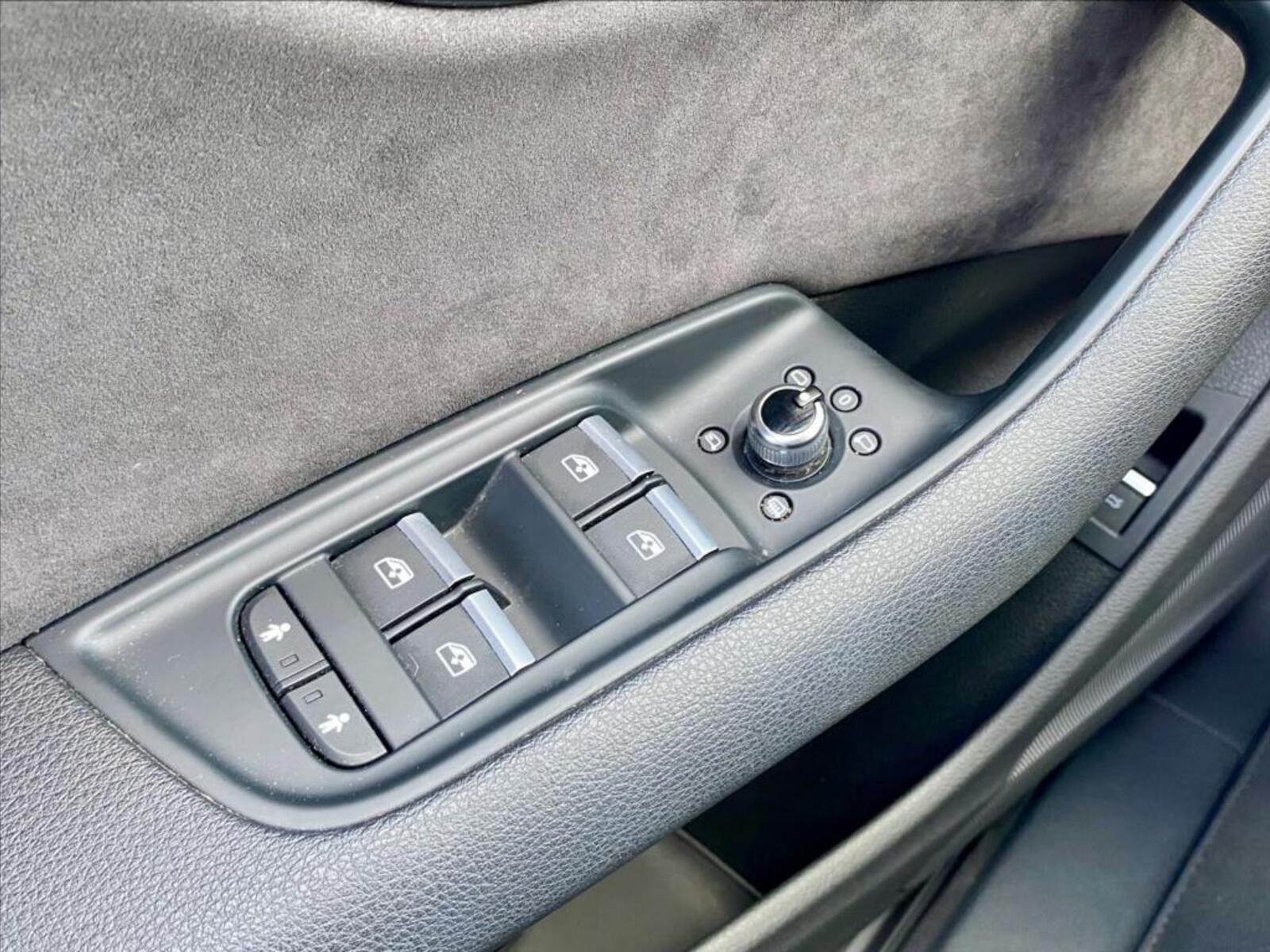 Audi Q7 45