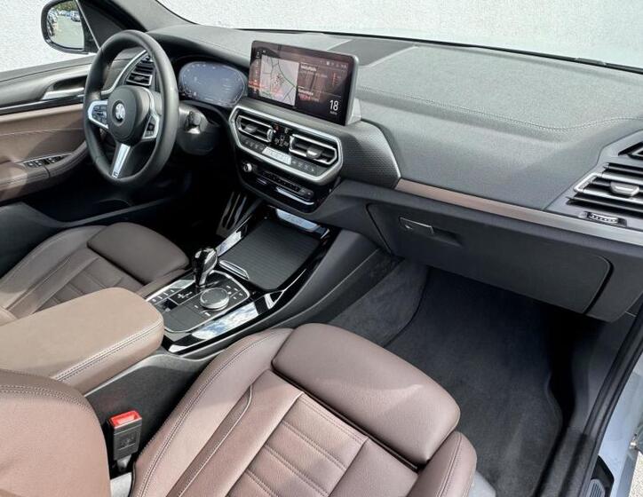 BMW X3 9