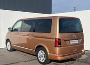 Volkswagen Multivan 9