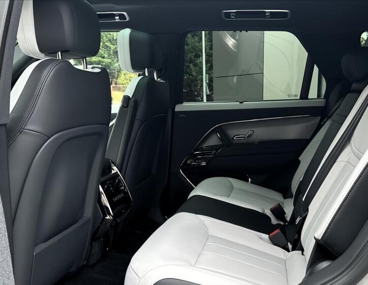 Land Rover Range Rover Sport 18