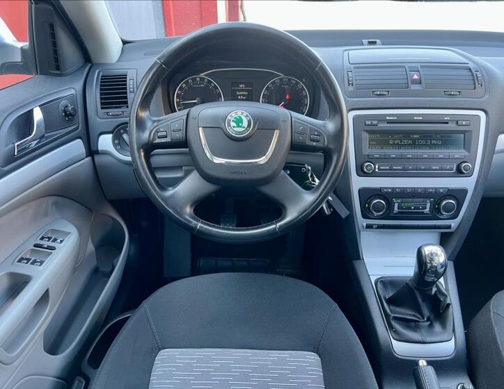 Škoda Octavia 22