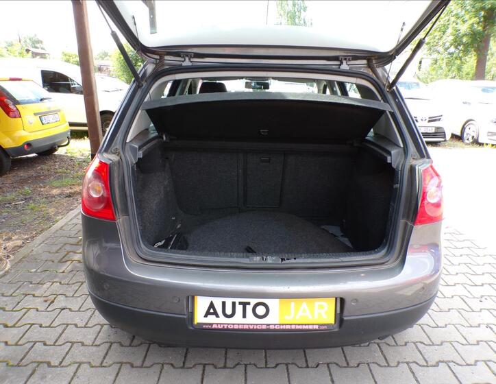Volkswagen Golf 20