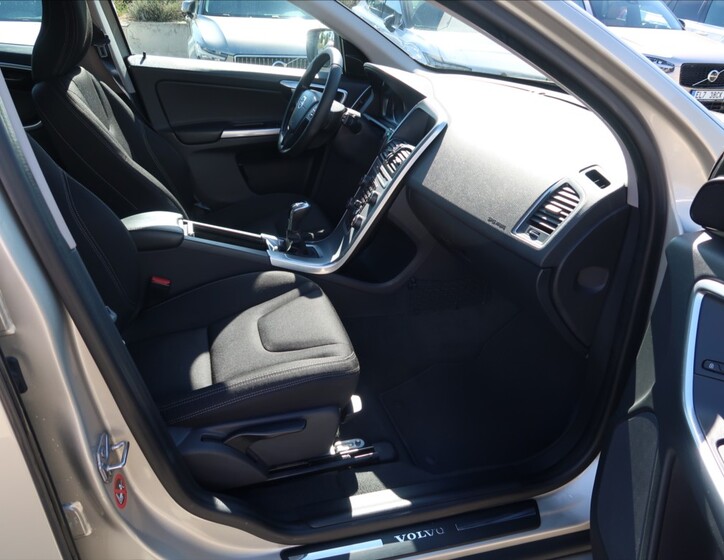 Volvo XC60 12