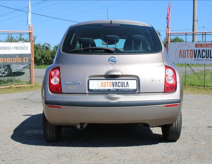 Nissan Micra 6