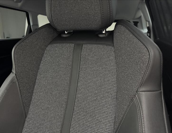 Peugeot 5008 34